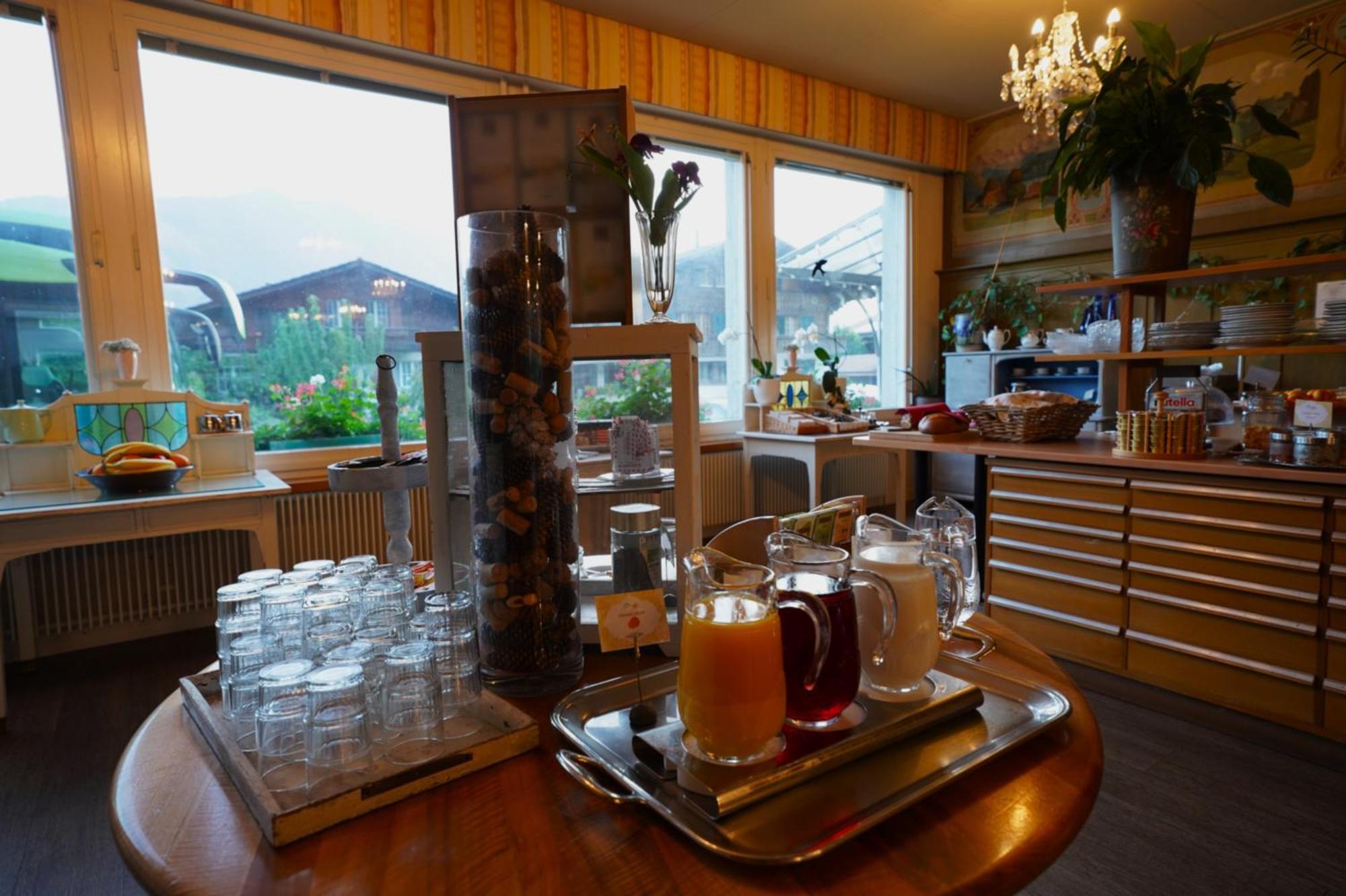 Alpenrose Hotel And Gardens Wilderswil Εξωτερικό φωτογραφία